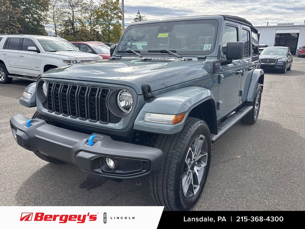 Used 2024 Jeep Wrangler Unlimited w/ Convenience Group