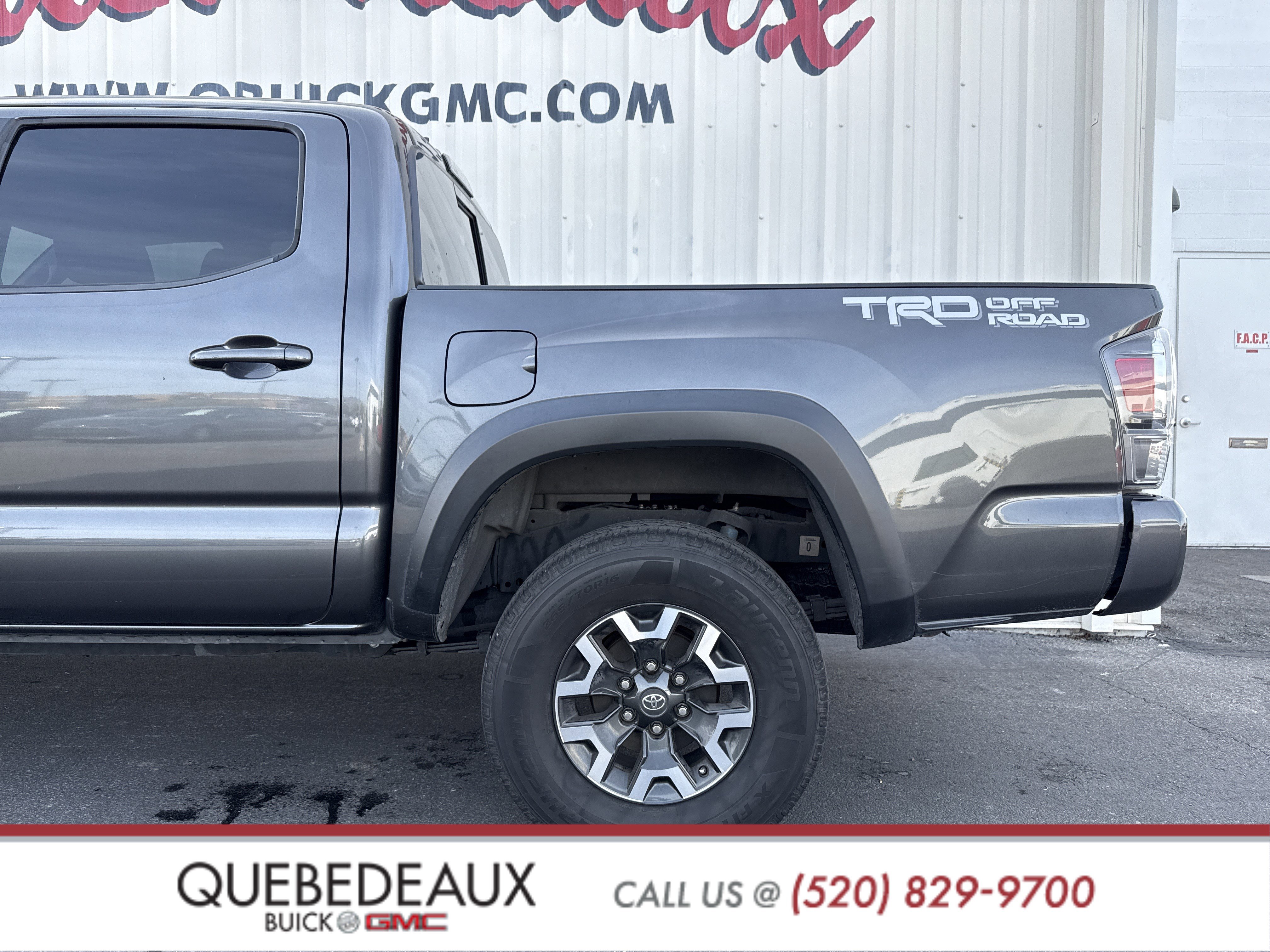 Used 2020 Toyota Tacoma TRD Off-Road image 7