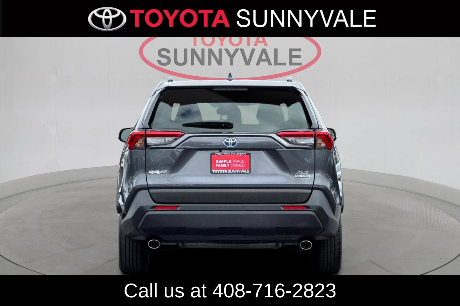 Used 2023 Toyota RAV4 XLE Premium AWD/4WD image 9