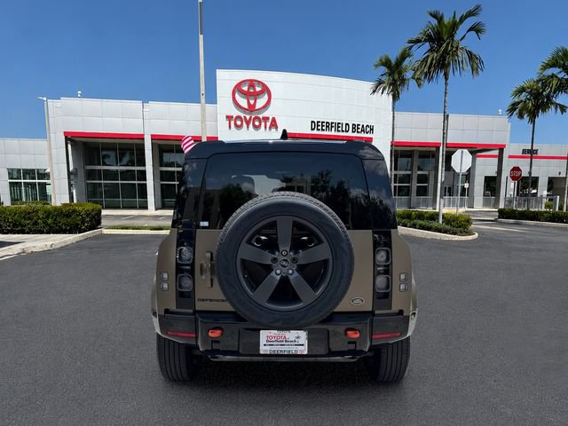 Used 2023 Land Rover Defender 110 X AWD/4WD image 6