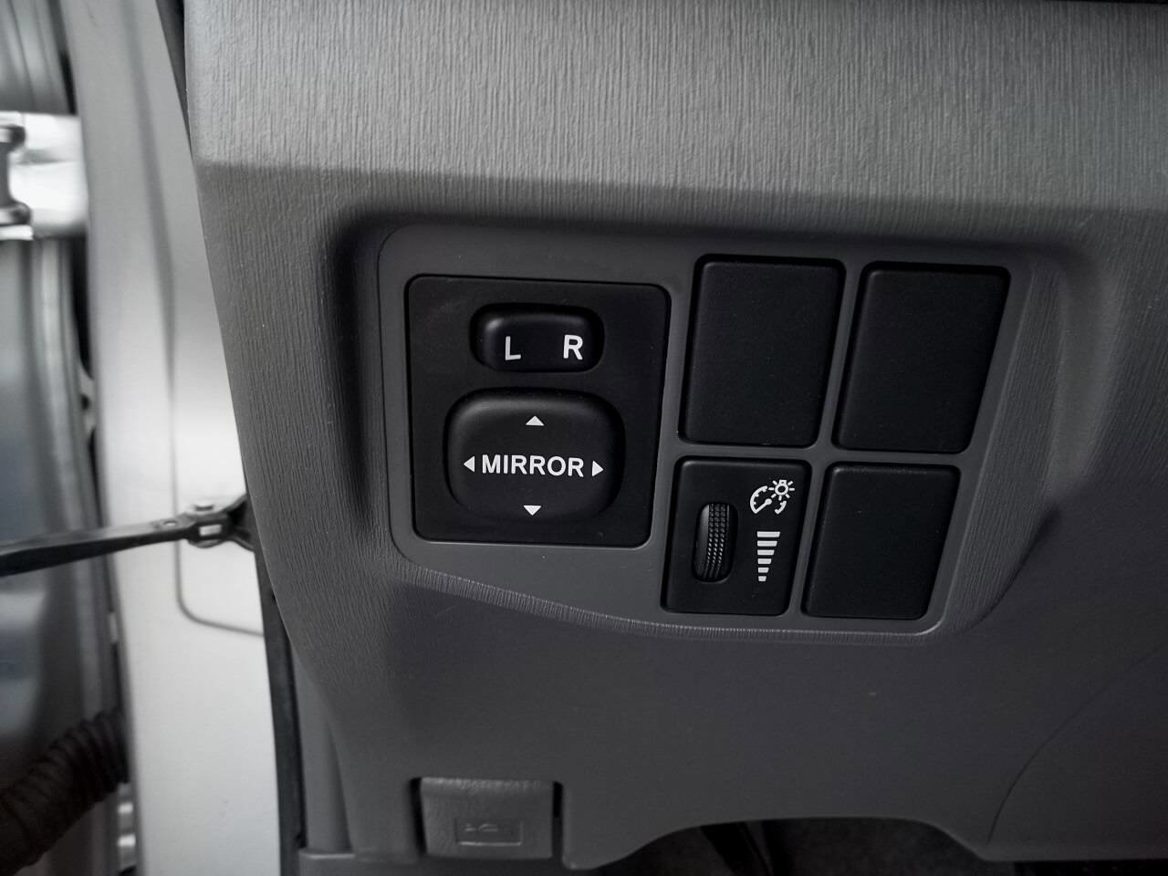 Used 2010 Toyota Prius Two image 21