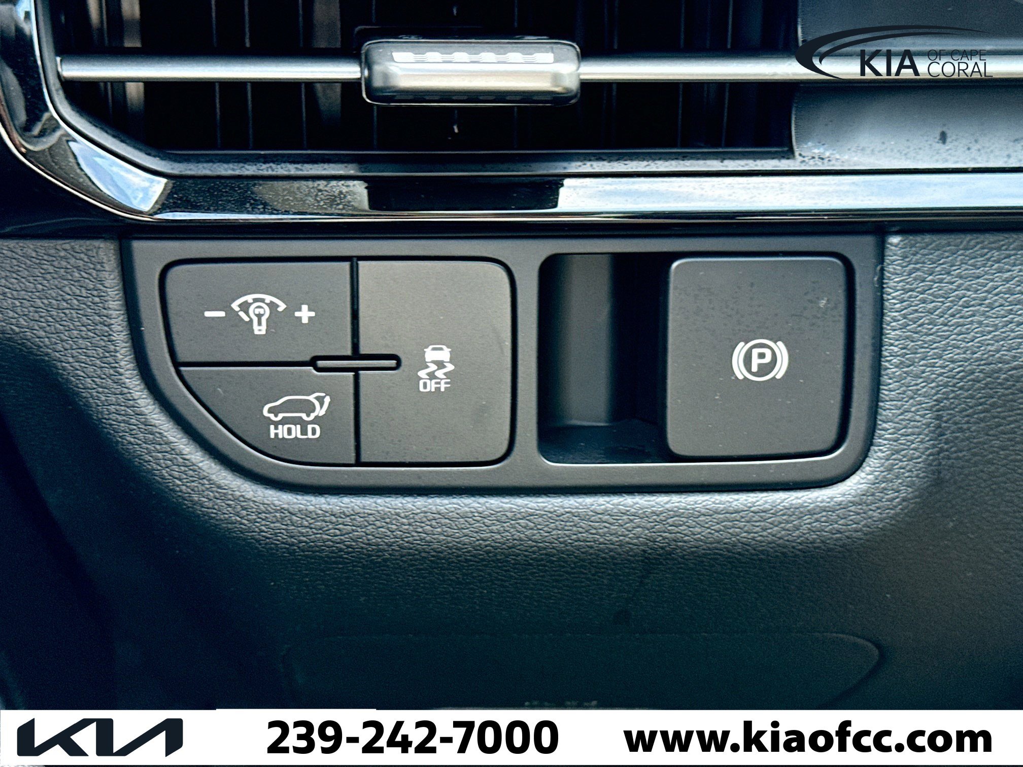 New 2026 Kia Sportage SX image 34