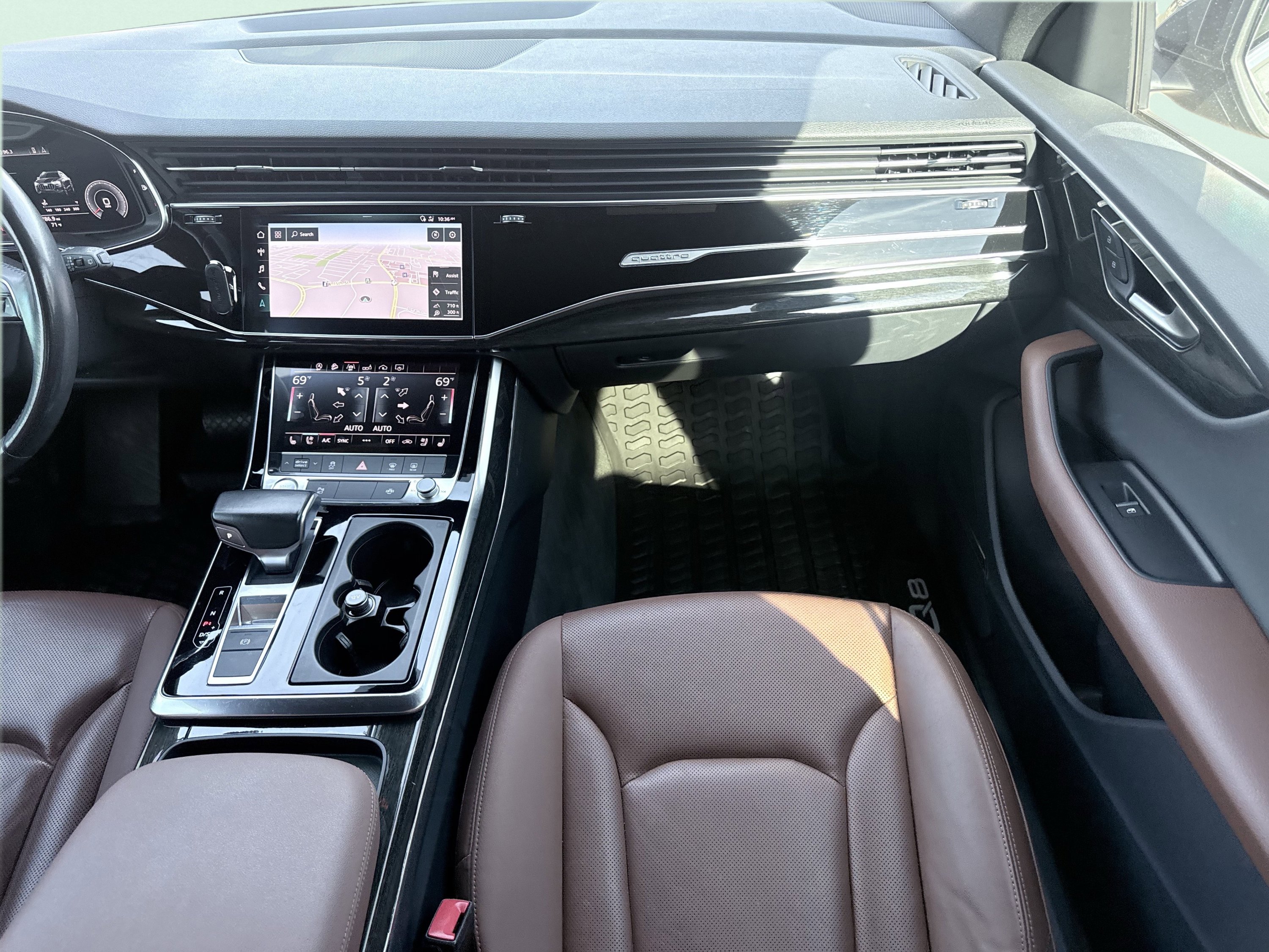 Used 2019 Audi Q8 Premium Plus w/ Premium Plus AWD/4WD image 56