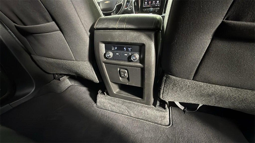 Used 2020 Chevrolet Traverse LS image 30