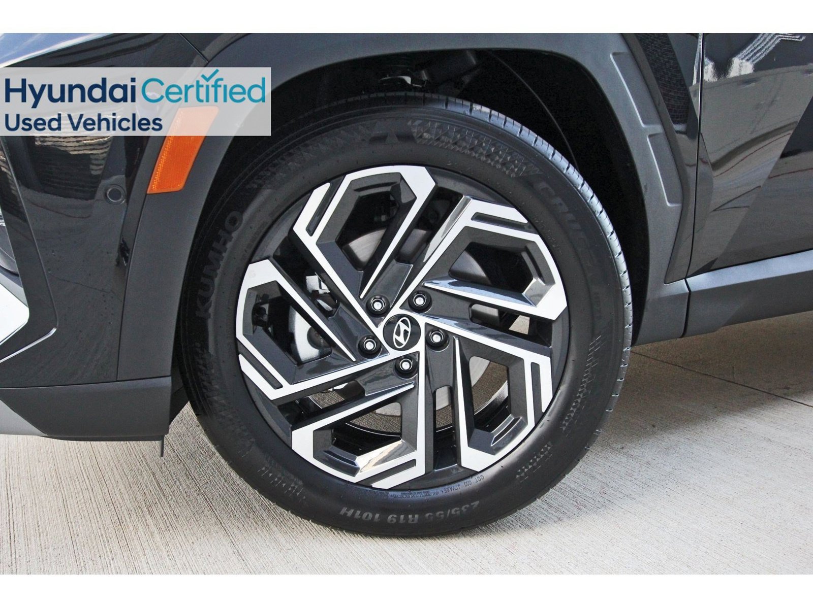 Certified 2026 Hyundai Tucson Limited FWD image 33