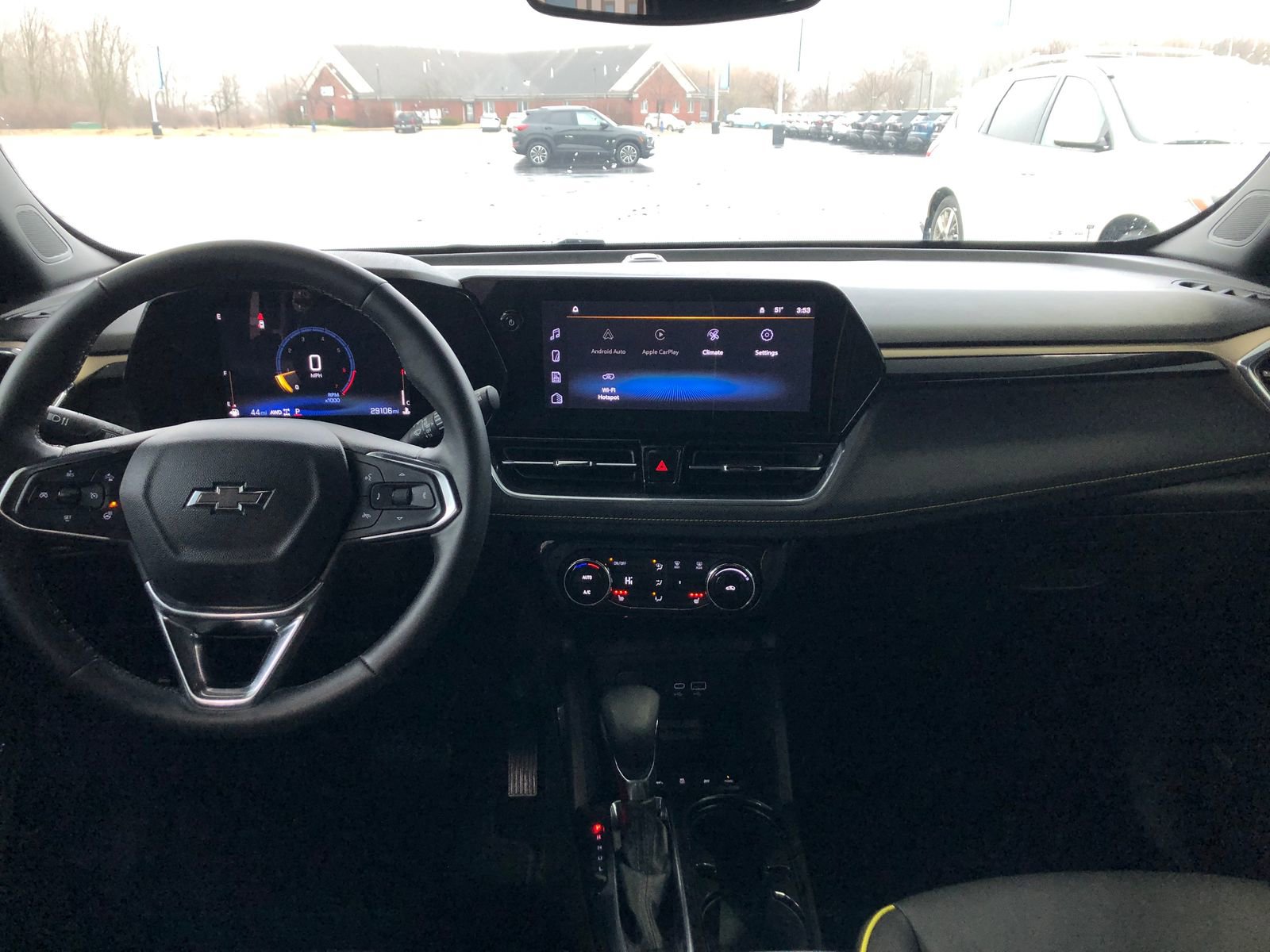 Used 2025 Chevrolet TrailBlazer ACTIV w/ Convenience Package AWD/4WD image 17