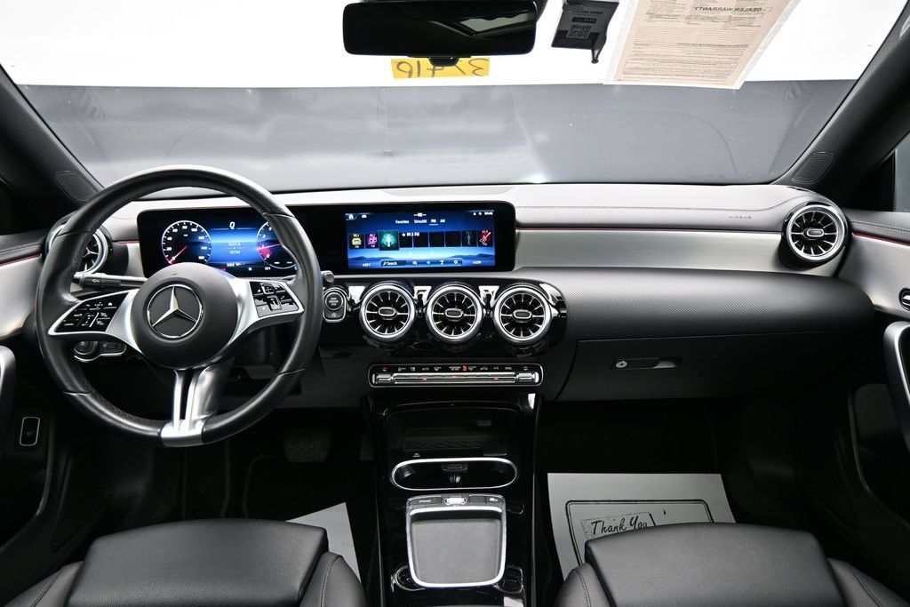 Used 2025 Mercedes-Benz CLA 250 image 17