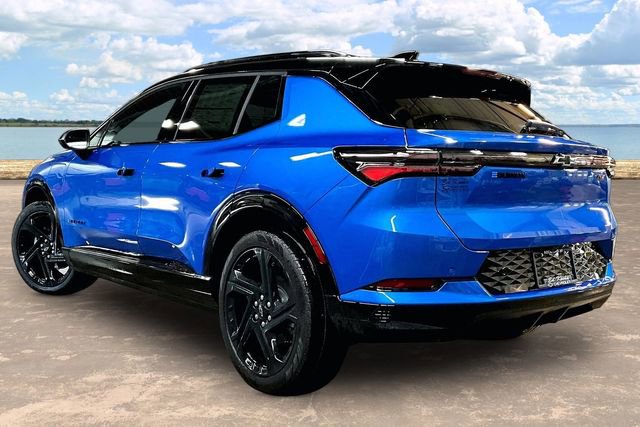 Used 2026 Chevrolet Equinox EV RS image 3