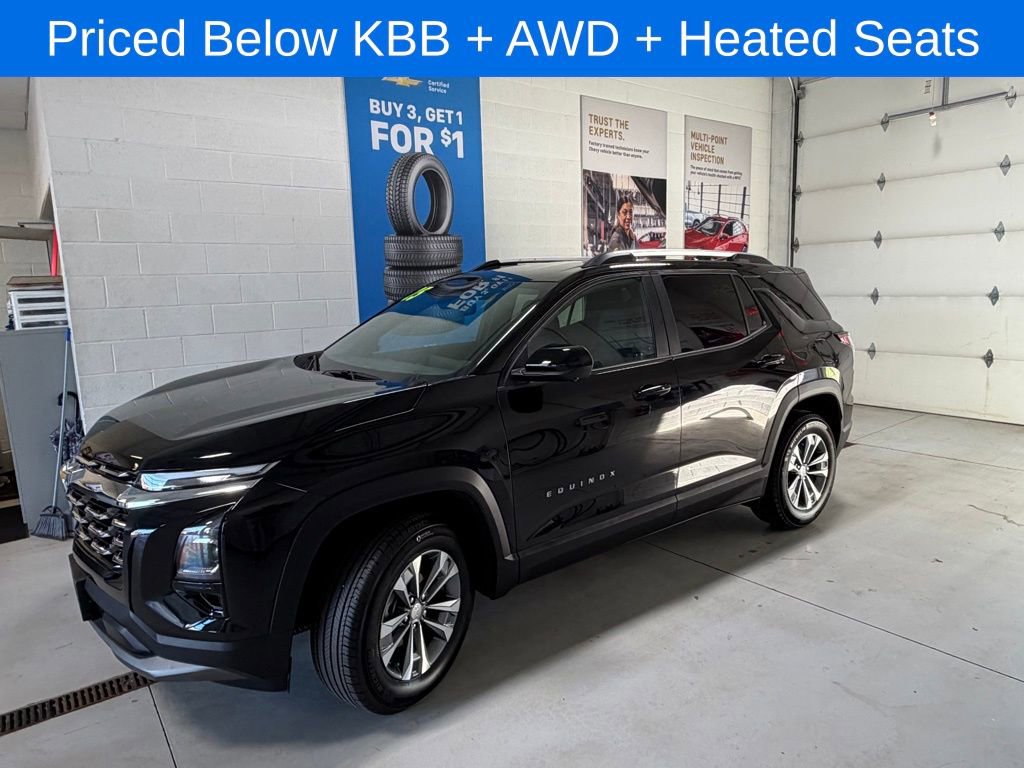 Used 2025 Chevrolet Equinox LT w/ Convenience Package II AWD/4WD image 3
