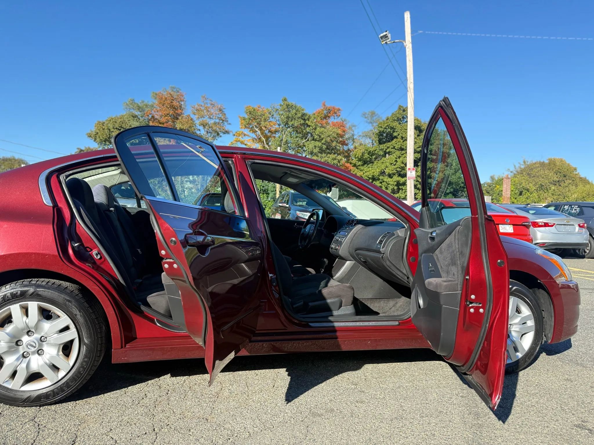 Used 2012 Nissan Altima 2.5 S FWD image 14