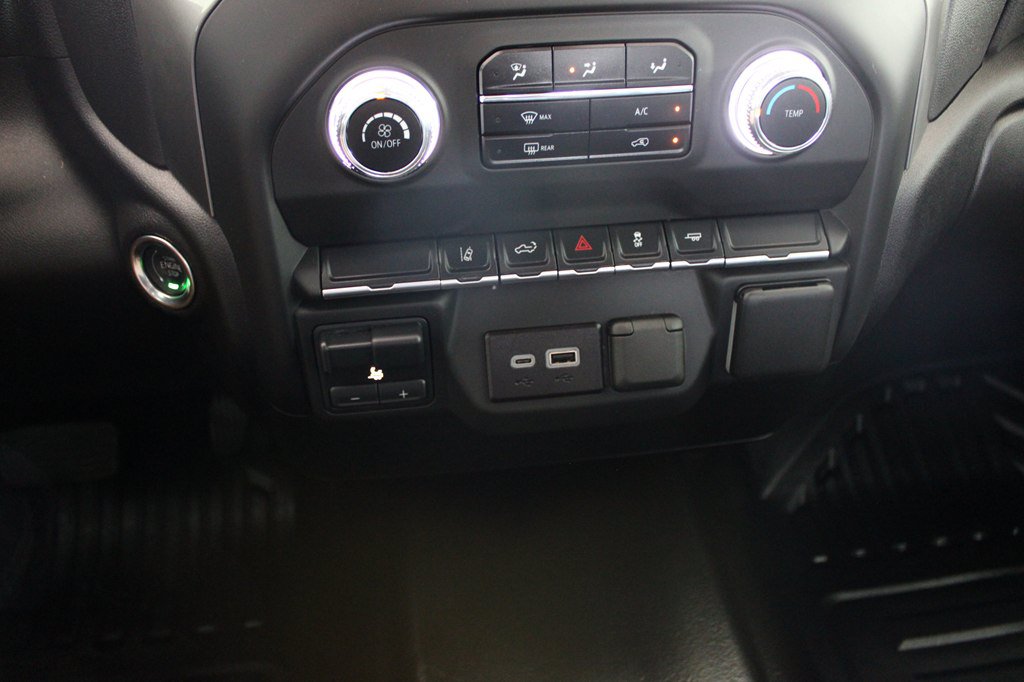 Used 2025 GMC Sierra 2500 Pro w/ Convenience Package RWD image 34