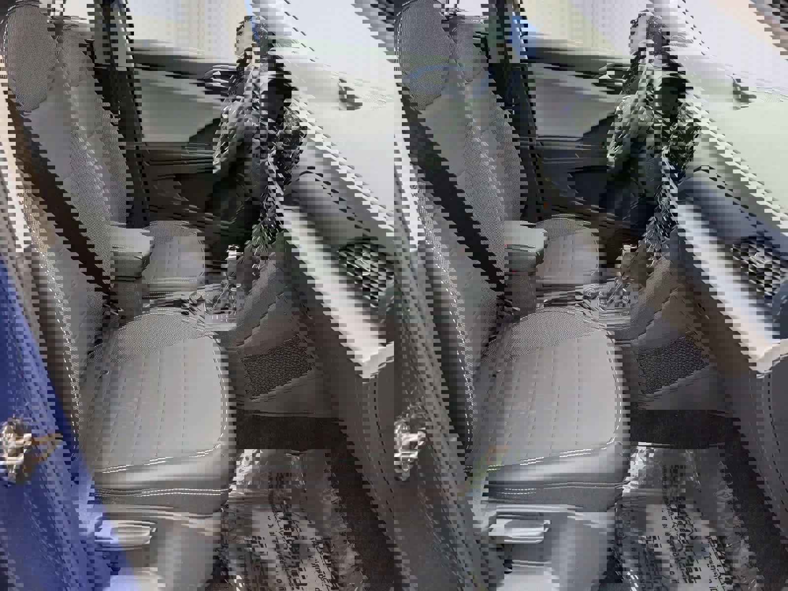 Used 2022 Volkswagen Taos SE image 9