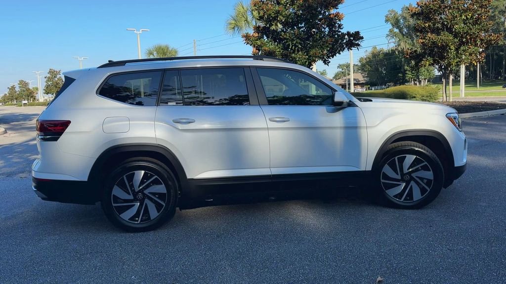 New 2026 Volkswagen Atlas SE image 9