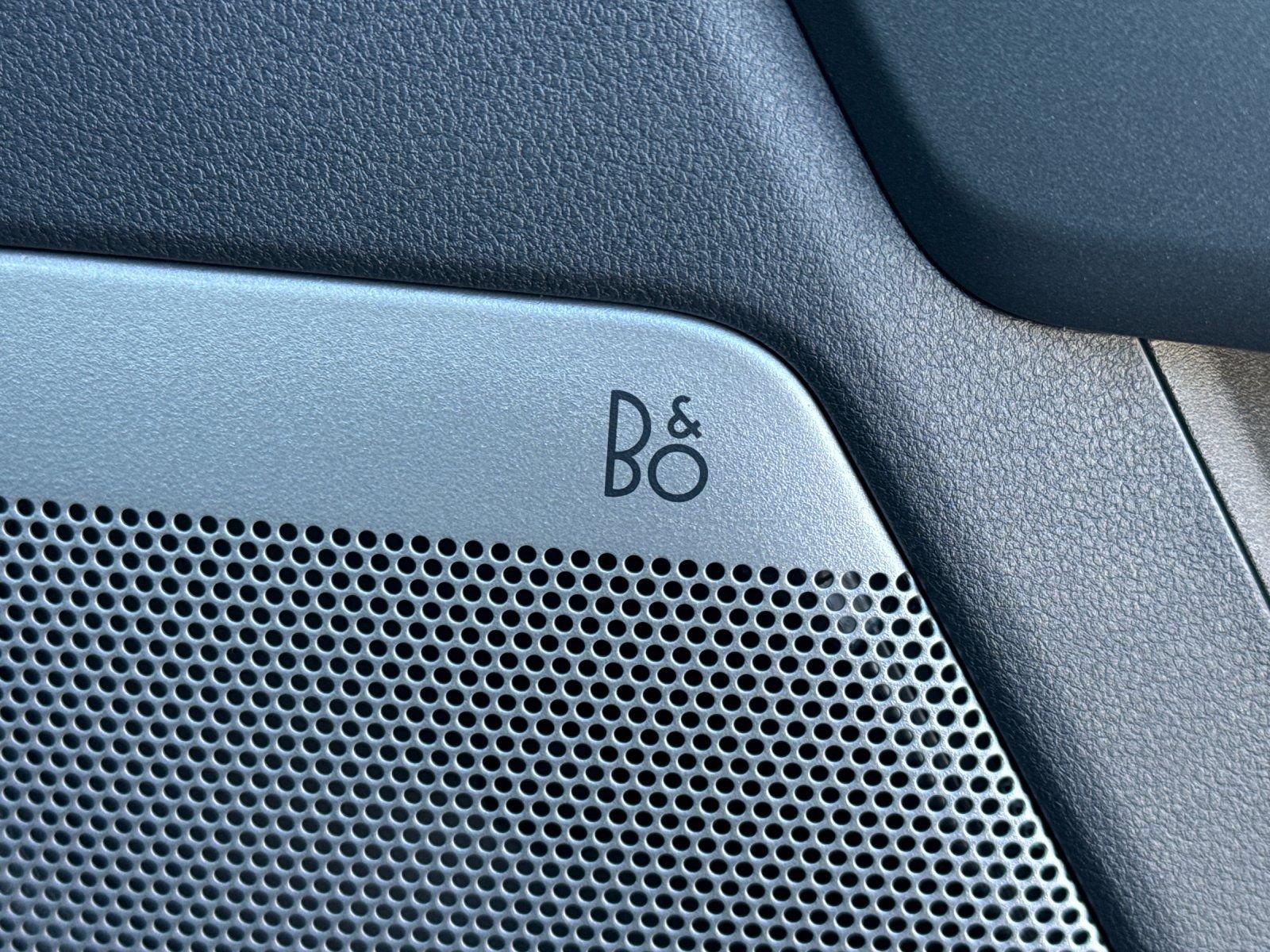 New 2026 Ford F350 Lariat w/ FX4 Off-Road Package image 19