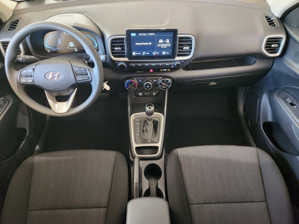 New 2026 Hyundai Venue SE FWD image 19