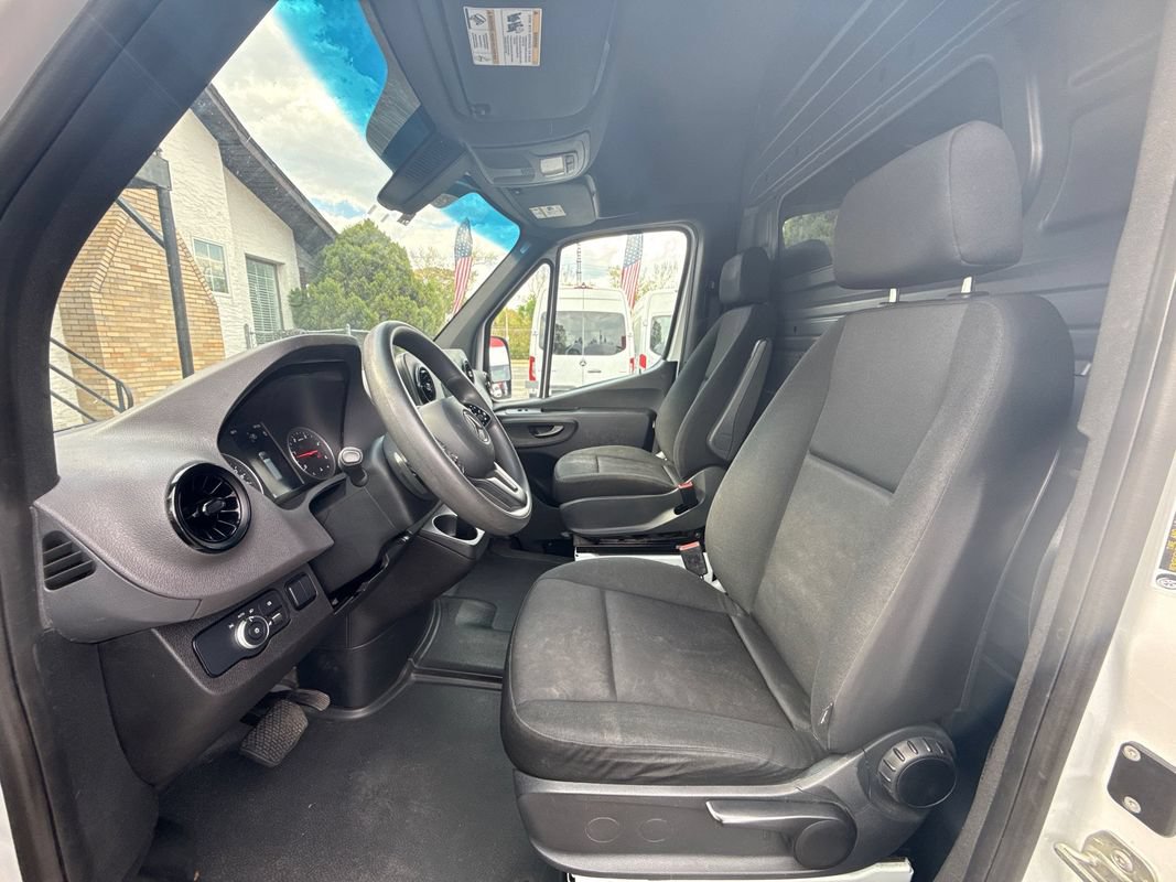 Used 2021 Mercedes-Benz Sprinter 2500 w/ Driver Convenience Package image 13