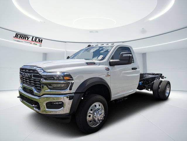 New 2026 RAM 4500 Tradesman w/ Chrome Appearance Group AWD/4WD image 7