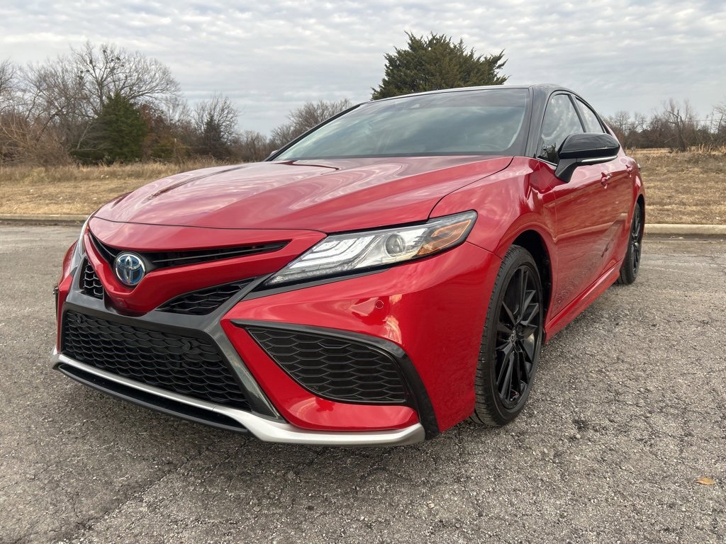 Used 2024 Toyota Camry XSE image 1