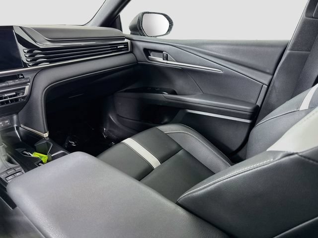 Certified 2026 Toyota Camry SE FWD image 23