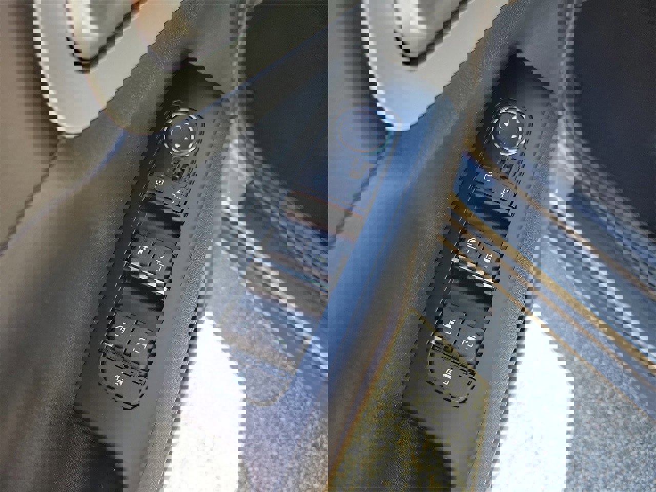 Used 2025 Kia Soul LX w/ LX Technology Package image 13