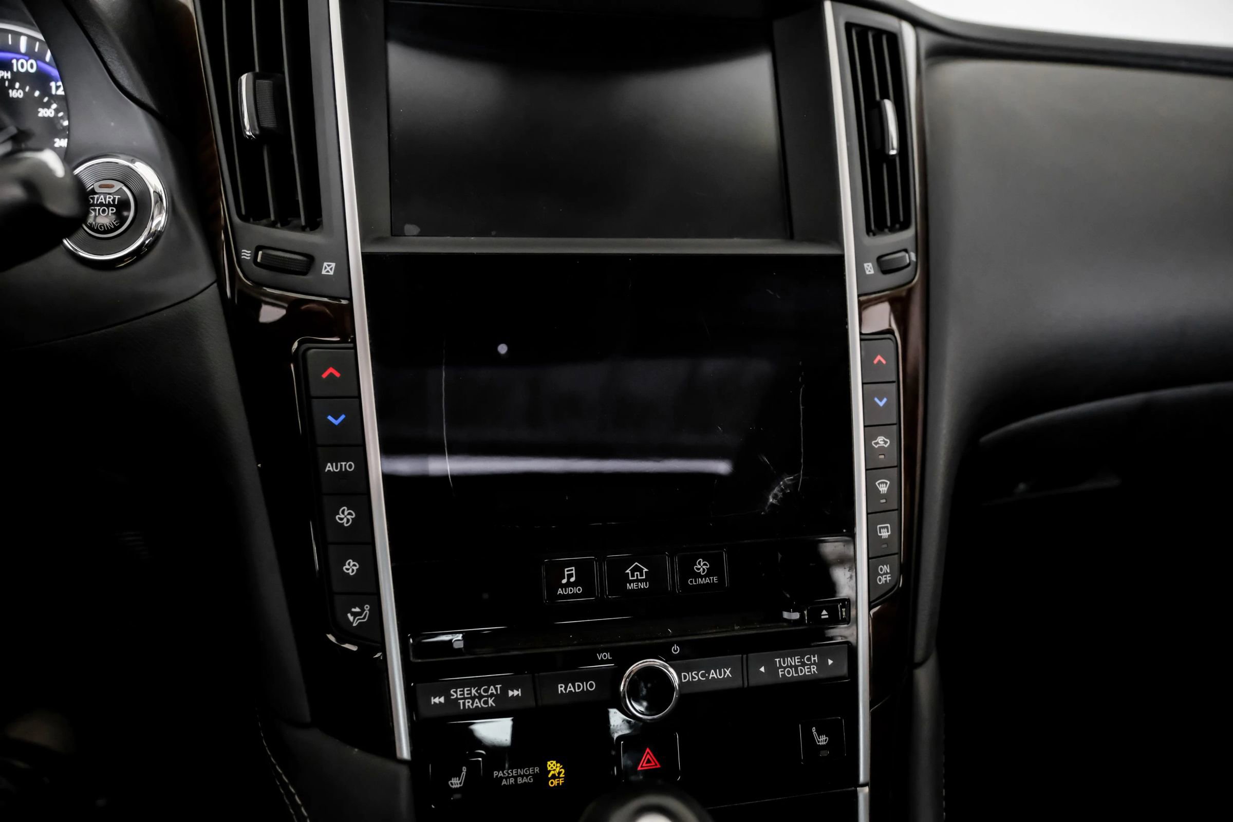 Used 2017 INFINITI Q50 3.0t Premium w/ Driver Assistance Package image 23