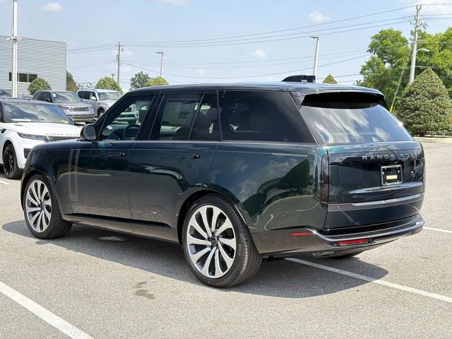 New 2026 Land Rover Range Rover SE image 3