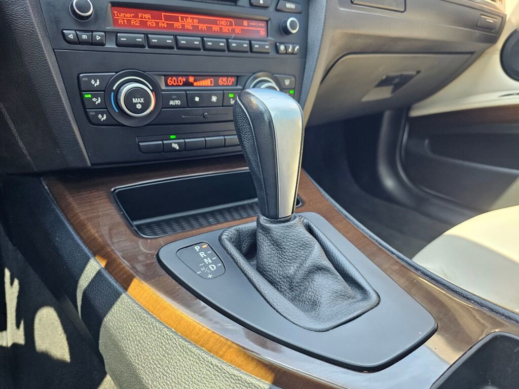 Used 2011 BMW 335i Sedan image 31