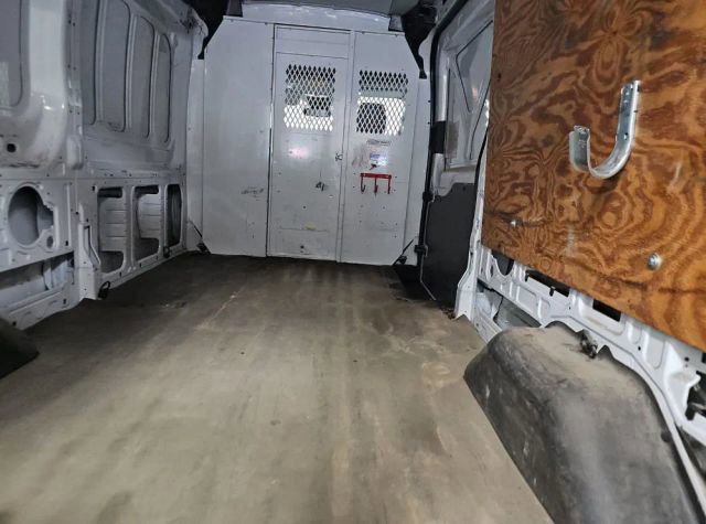 Used 2015 Ford Transit 250 148 Medium Roof image 14