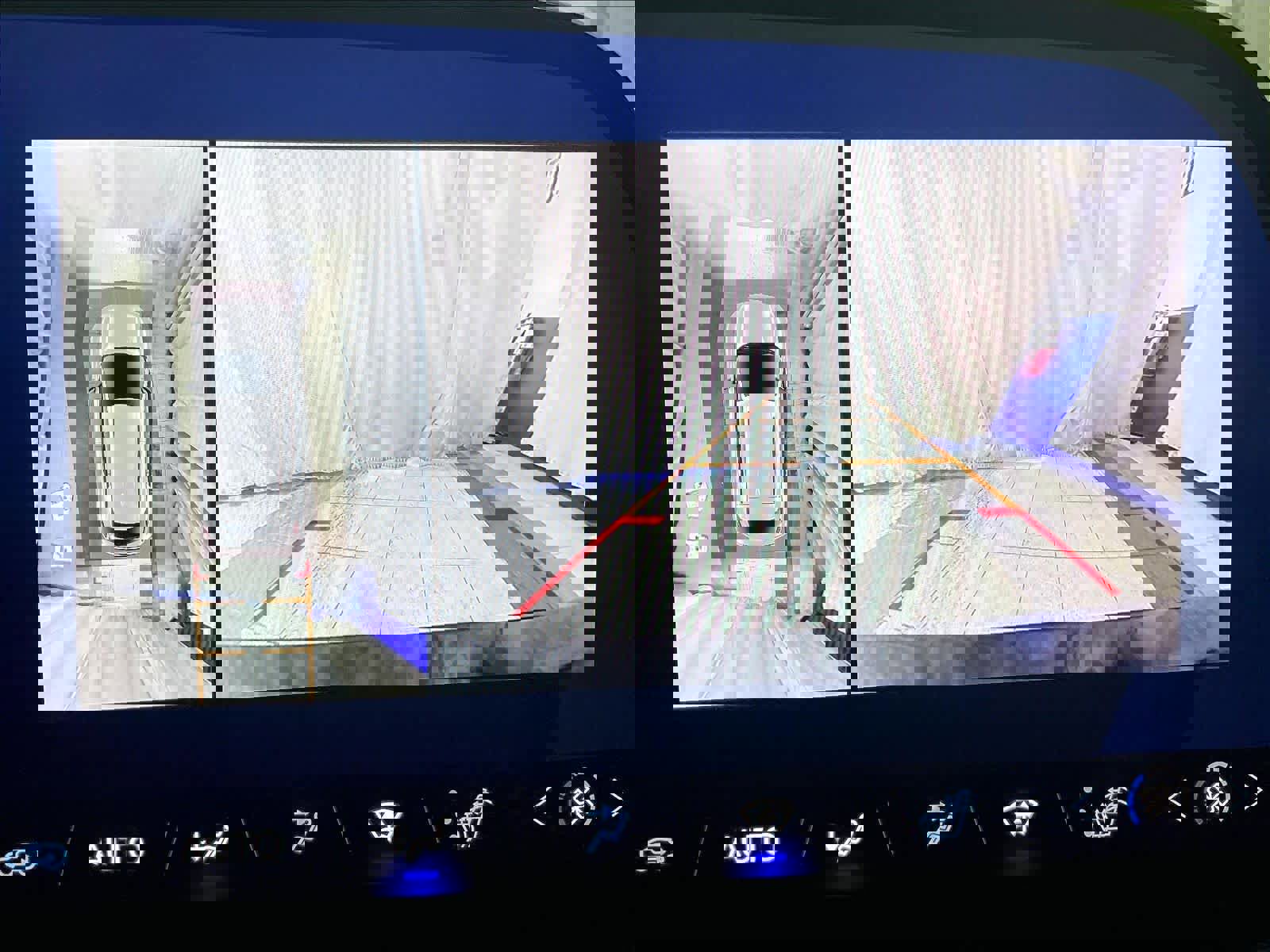 Used 2024 Chevrolet Equinox EV LT image 20