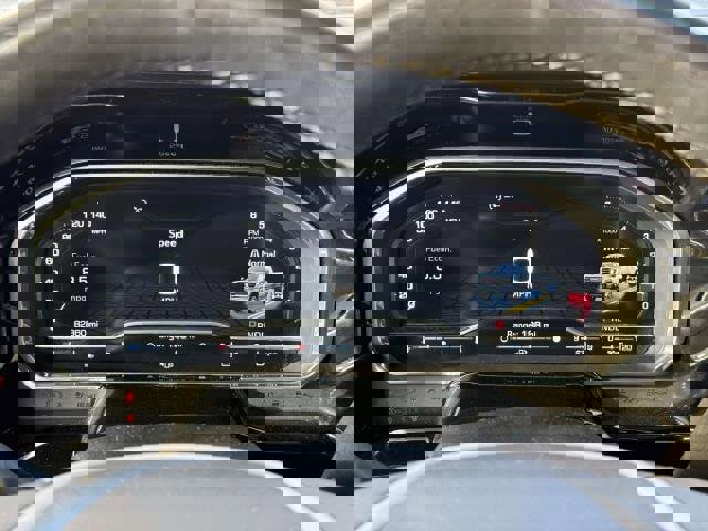 Used 2024 GMC Sierra 3500 SLE image 16