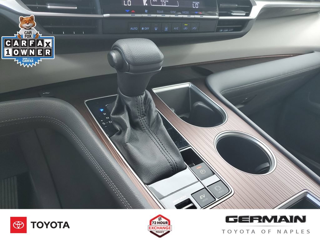 Used 2023 Toyota Sienna LE FWD image 29