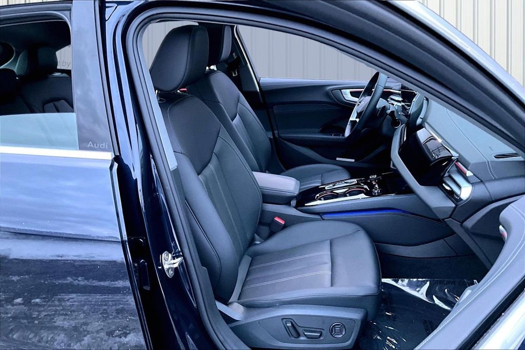 Used 2025 Audi A5 2.0T Premium w/ Convenience Package image 28