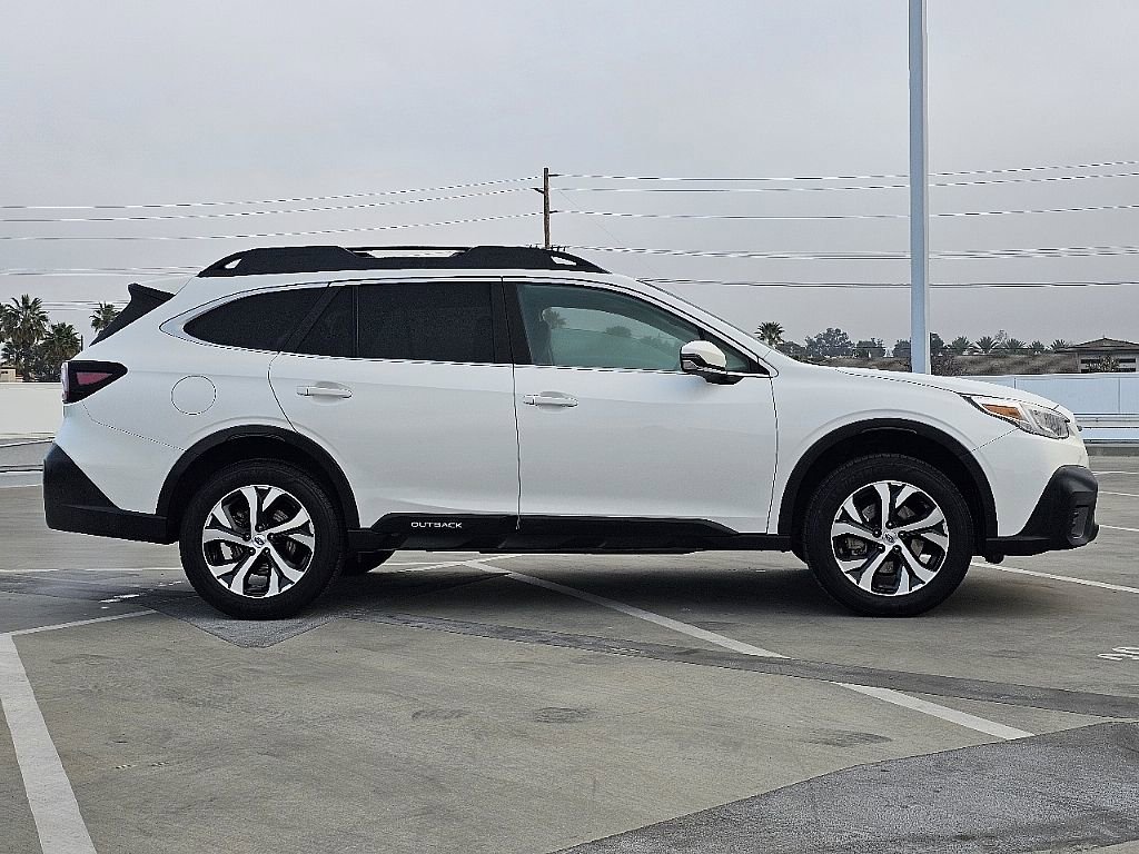 Used 2022 Subaru Outback Limited image 10