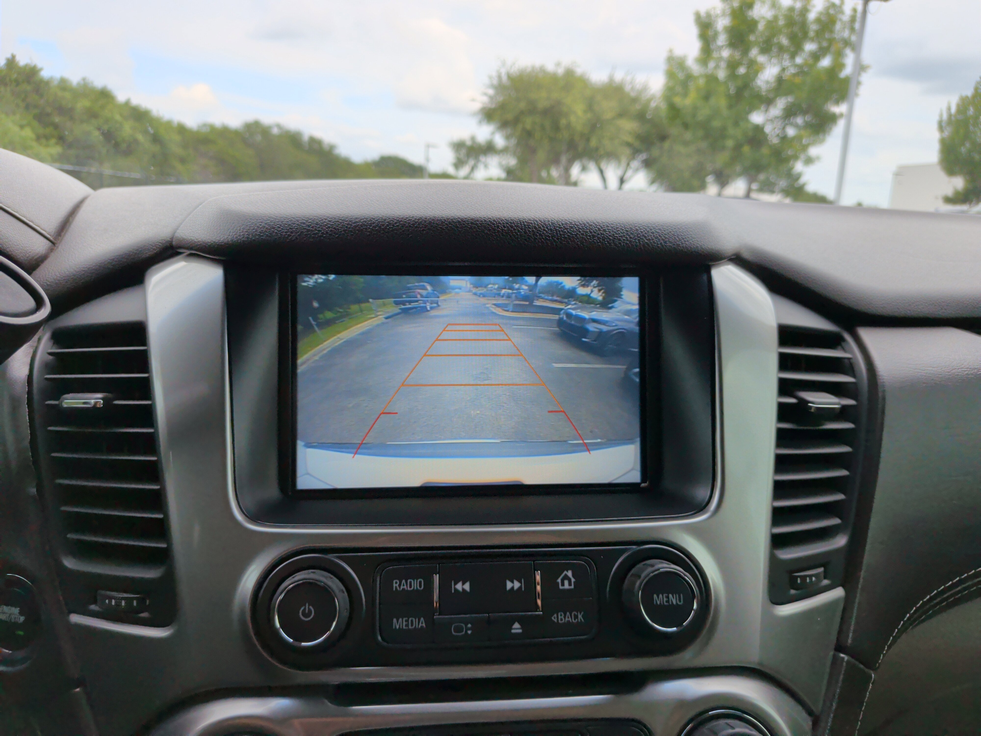 Used 2016 Chevrolet Tahoe LTZ AWD/4WD image 18