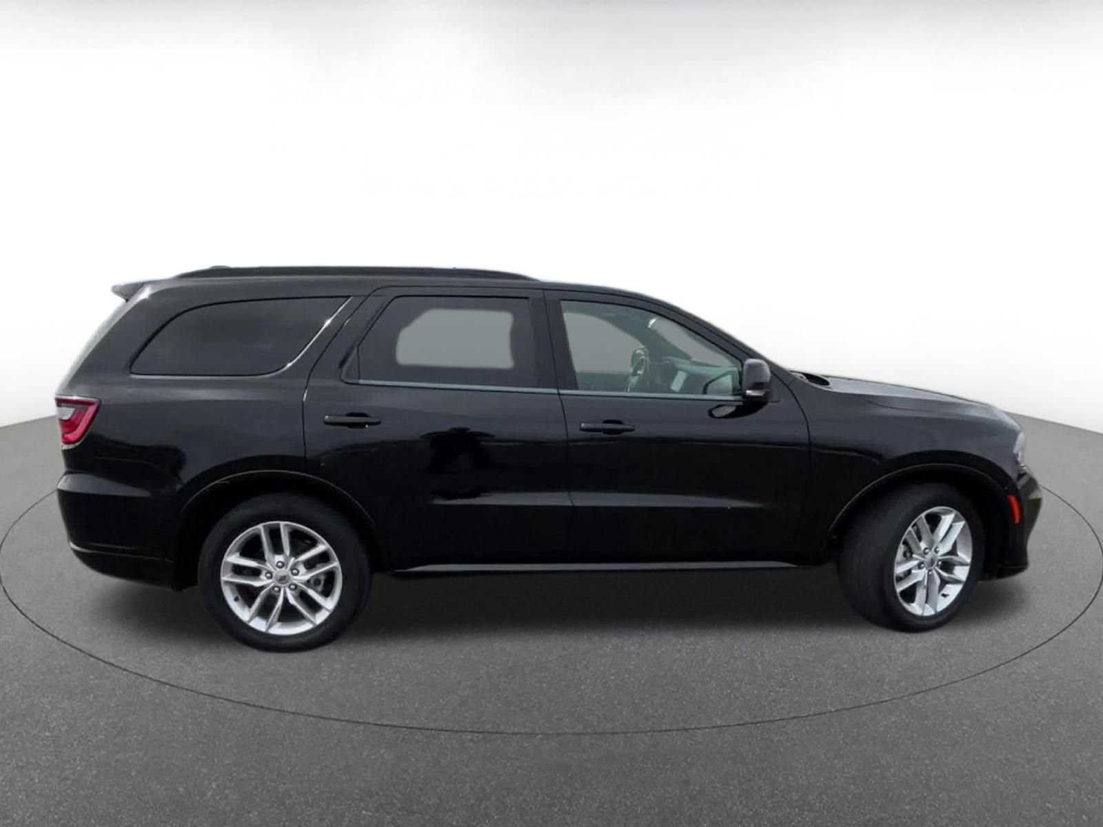 Used 2023 Dodge Durango GT image 16