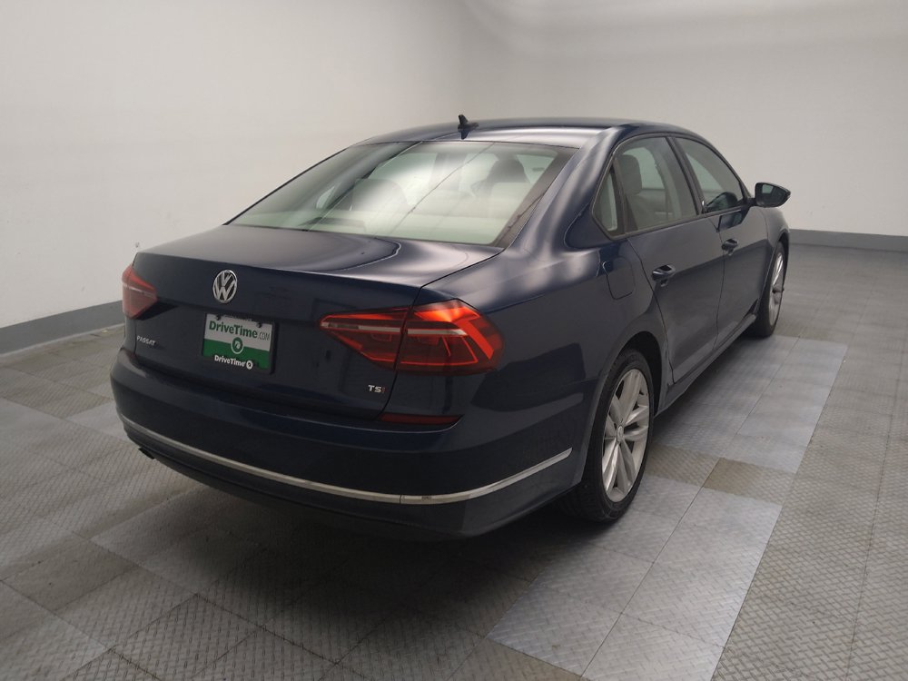 Used 2019 Volkswagen Passat 2.0T Wolfsburg w/ Wheels & Sunroof Package FWD image 9