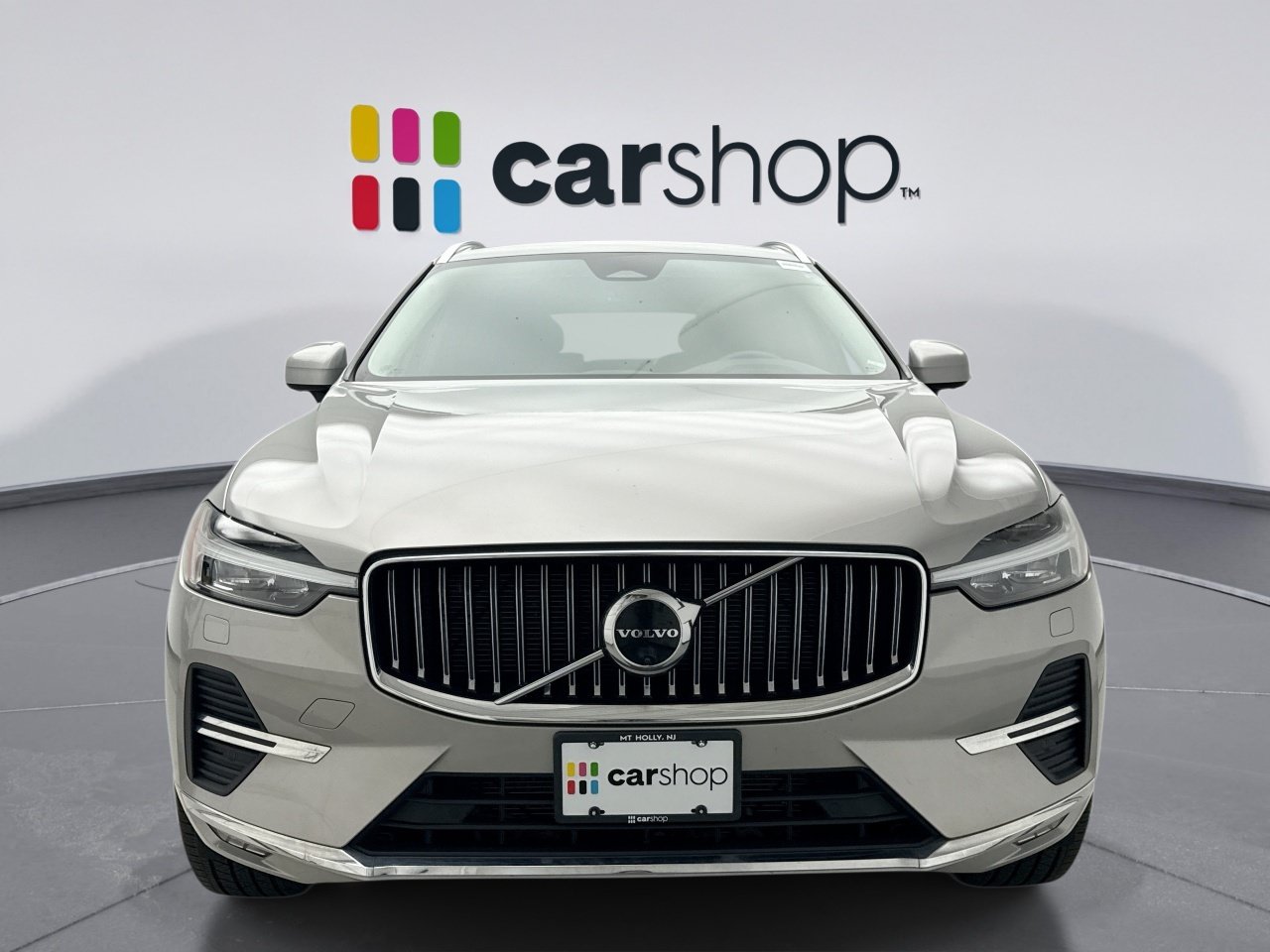 Used 2023 Volvo XC60 B5 Plus w/ Climate Package AWD/4WD image 8