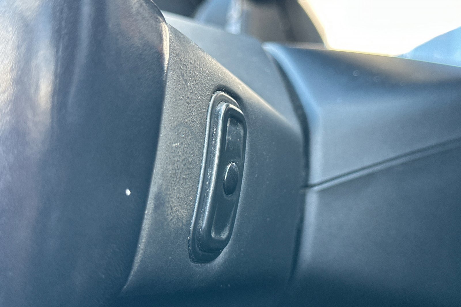 Used 2014 RAM 1500 Sport w/ Comfort Group AWD/4WD image 36