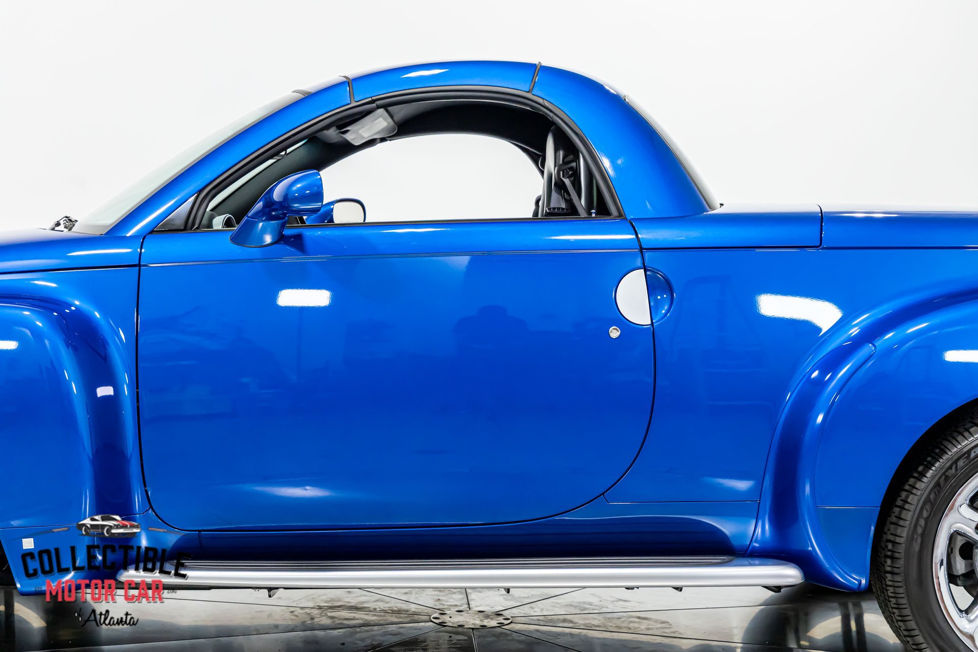 Used 2006 Chevrolet SSR w/ Preferred Equipment Group RWD image 37