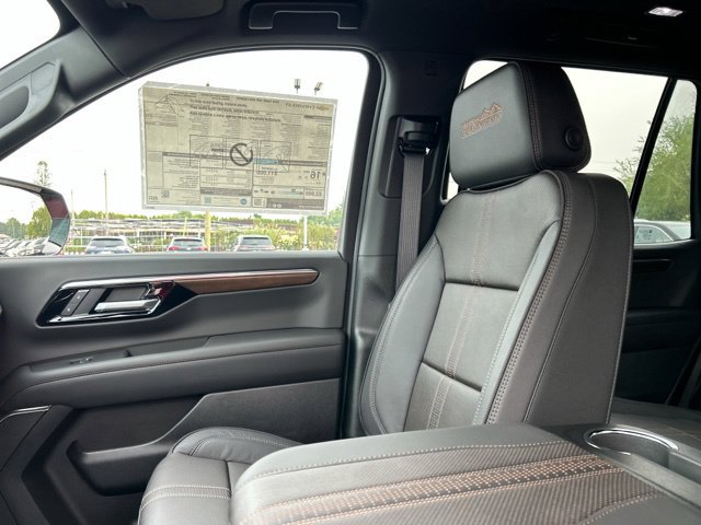 New 2026 Chevrolet Tahoe High Country w/ Sun And Tow Package AWD/4WD image 38