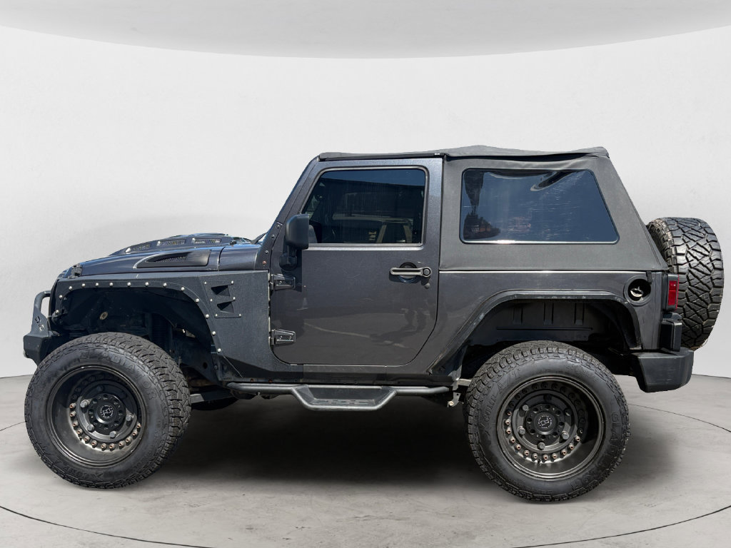 Used 2018 Jeep Wrangler Sport w/ Connectivity Group AWD/4WD image 6