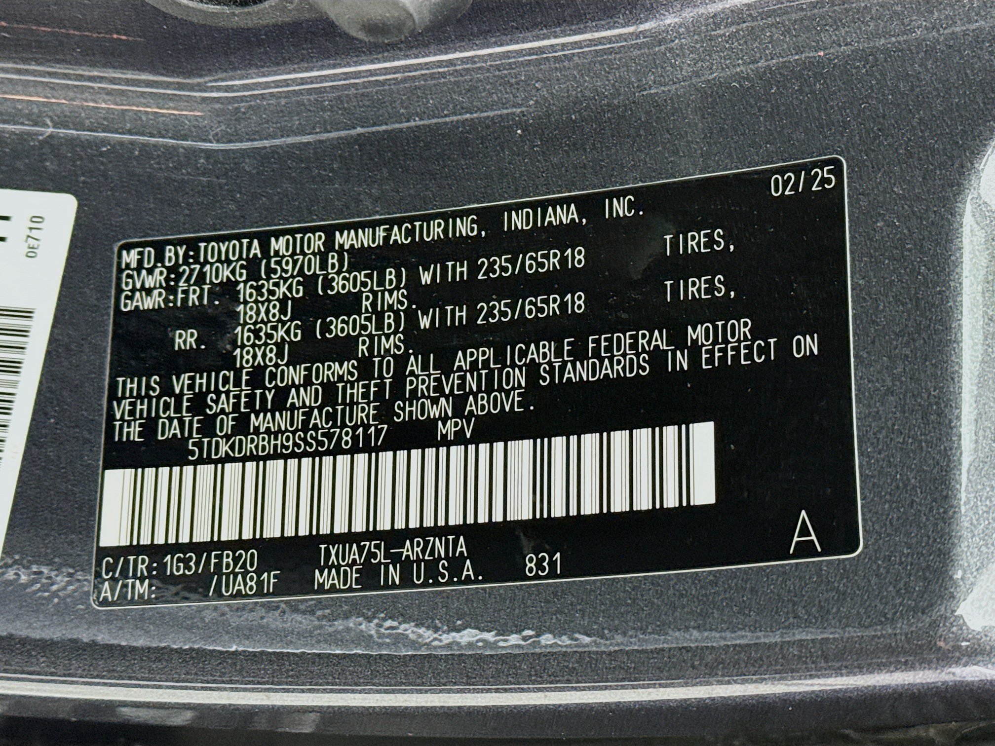 Used 2025 Toyota Highlander LE AWD/4WD image 32