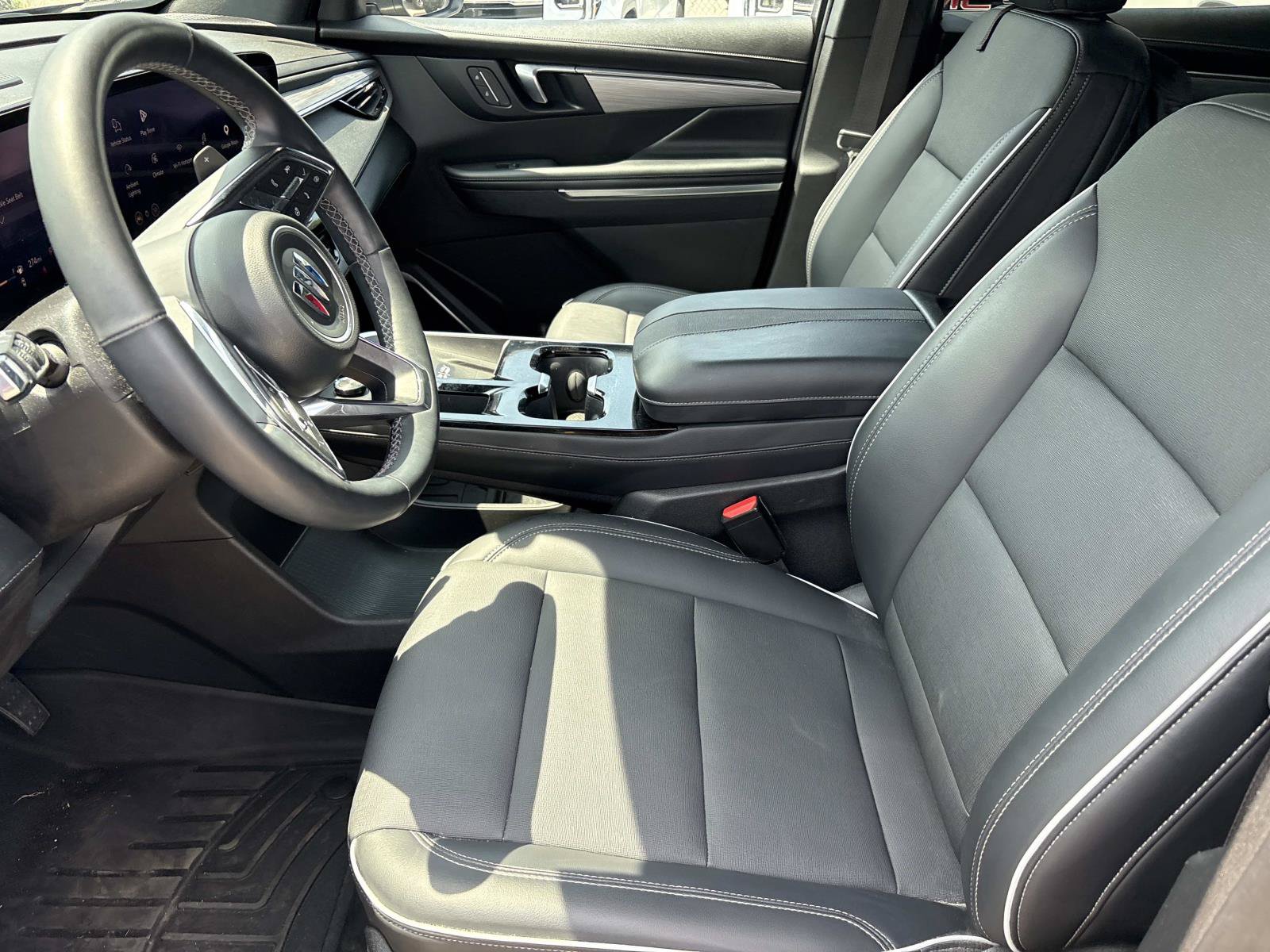 Used 2025 Buick Enclave Preferred w/ Power Package FWD image 15