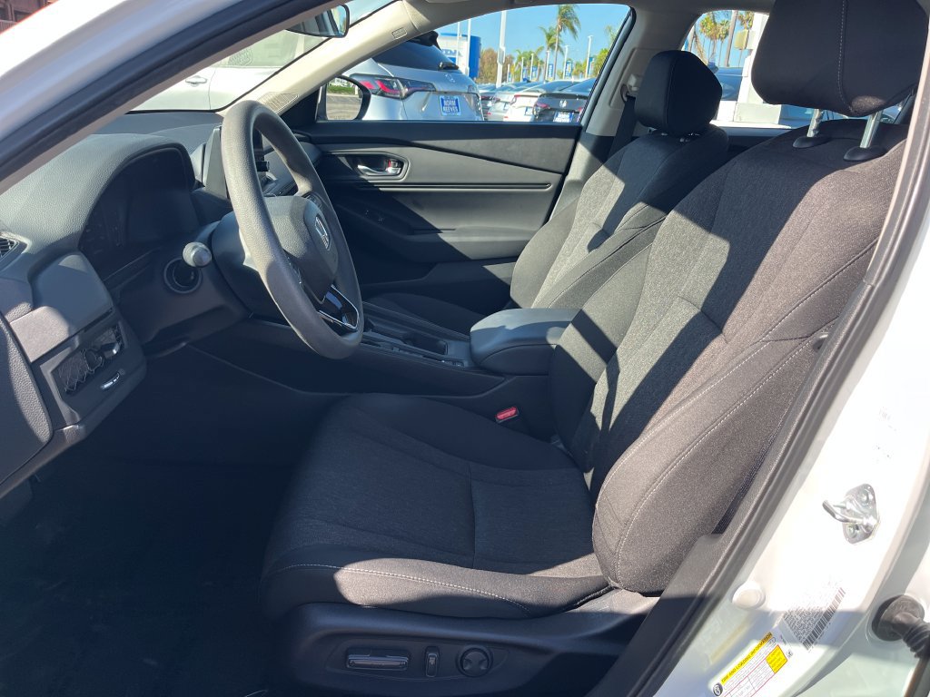 Certified 2024 Honda Accord EX image 9