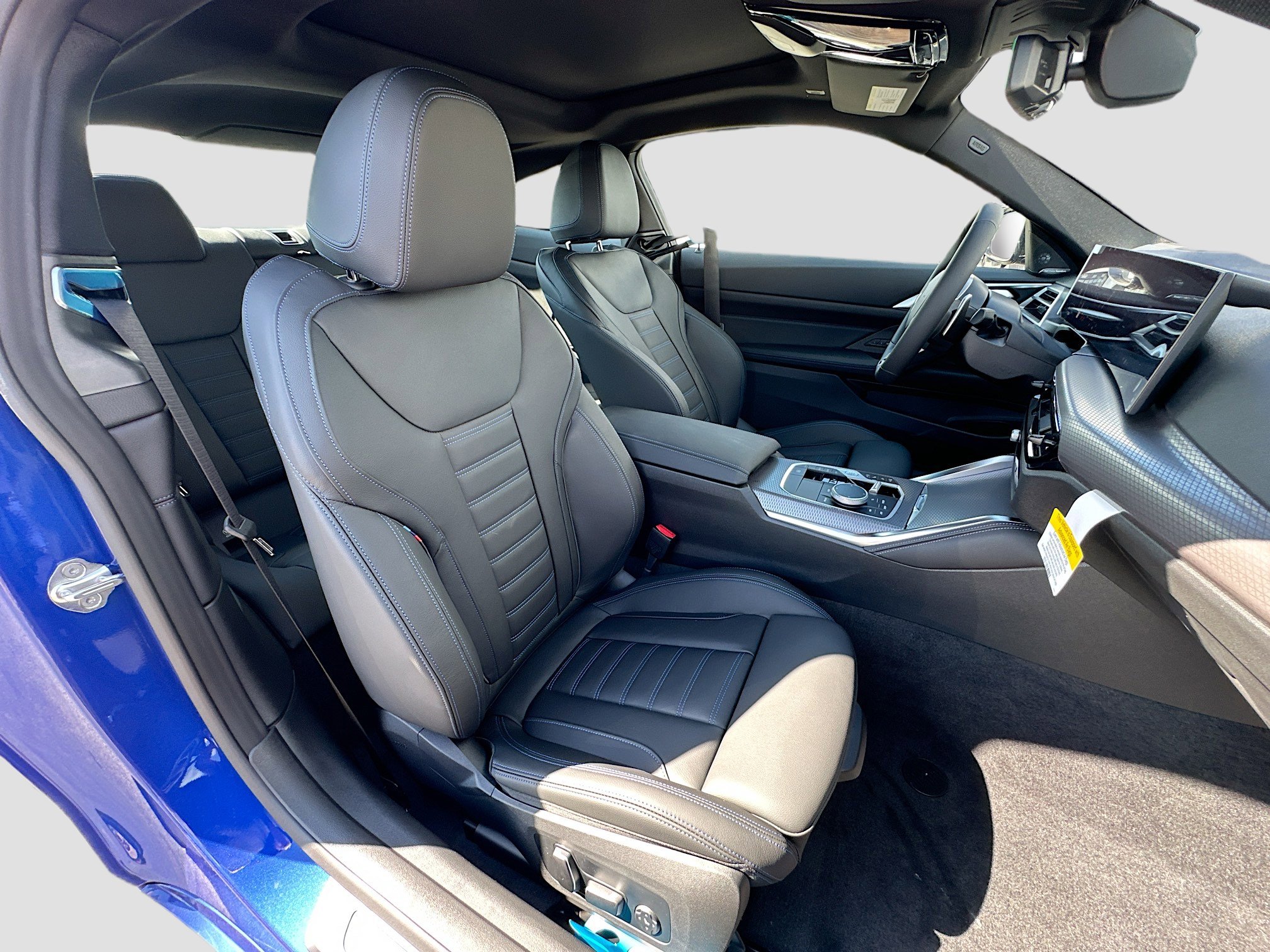 New 2026 BMW 430i Coupe w/ M Sport Package image 23