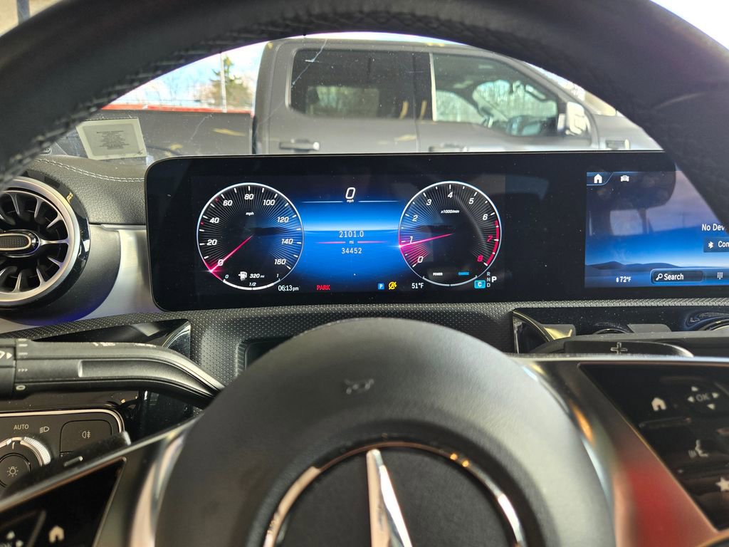 Used 2025 Mercedes-Benz CLA 250 4MATIC image 19