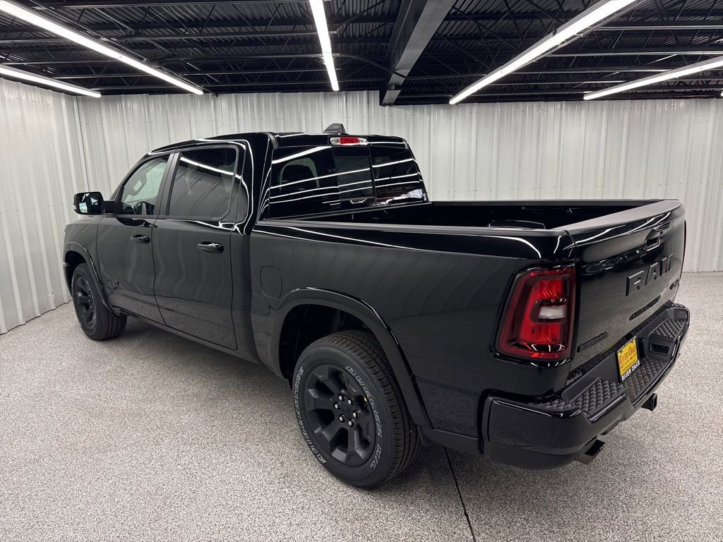 New 2026 RAM 1500 4x4 Crew Cab image 4