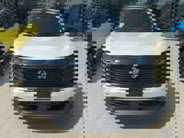 New 2025 Nissan Kicks SV image 6