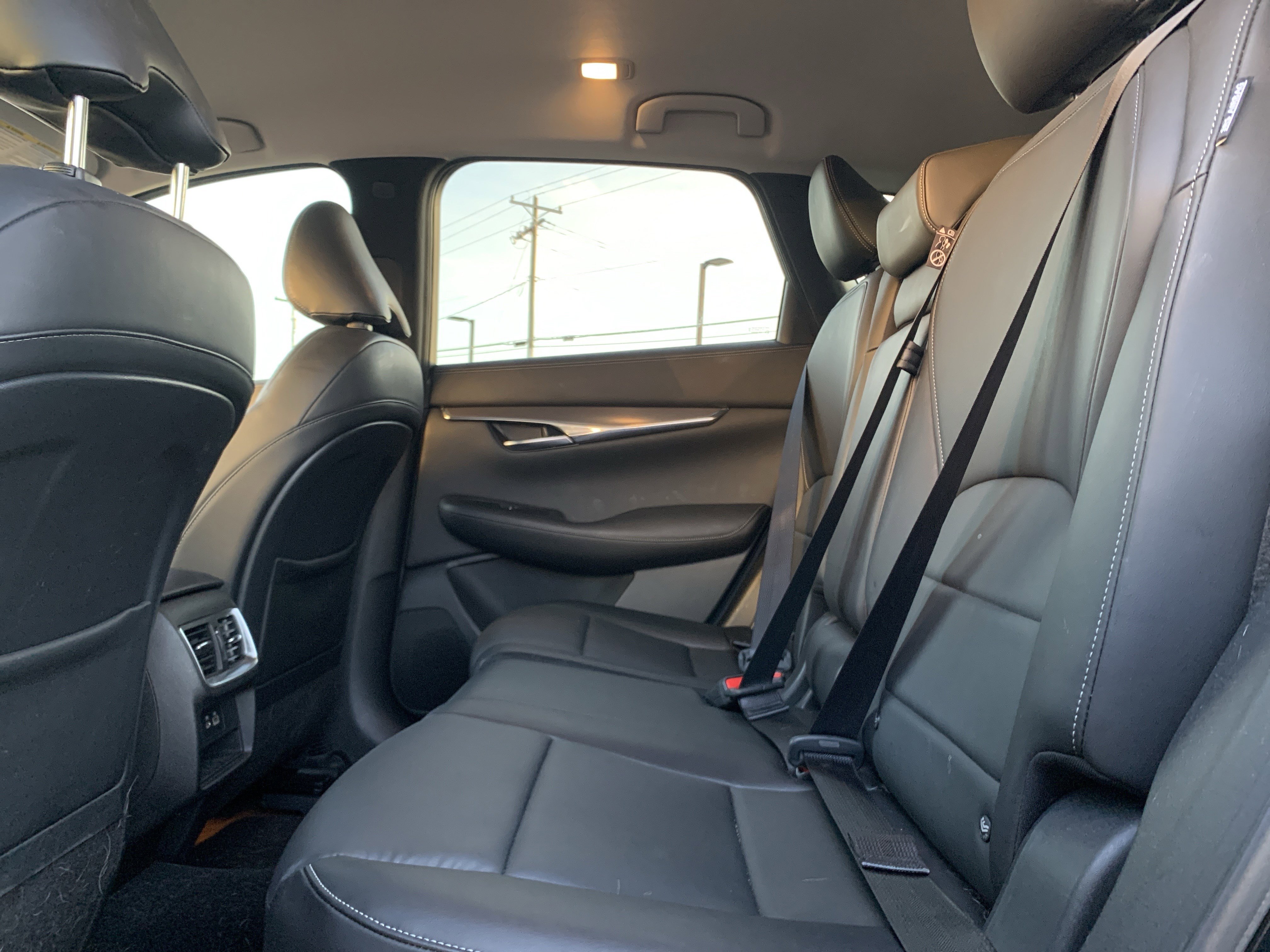 Used 2023 INFINITI QX50 Pure image 32