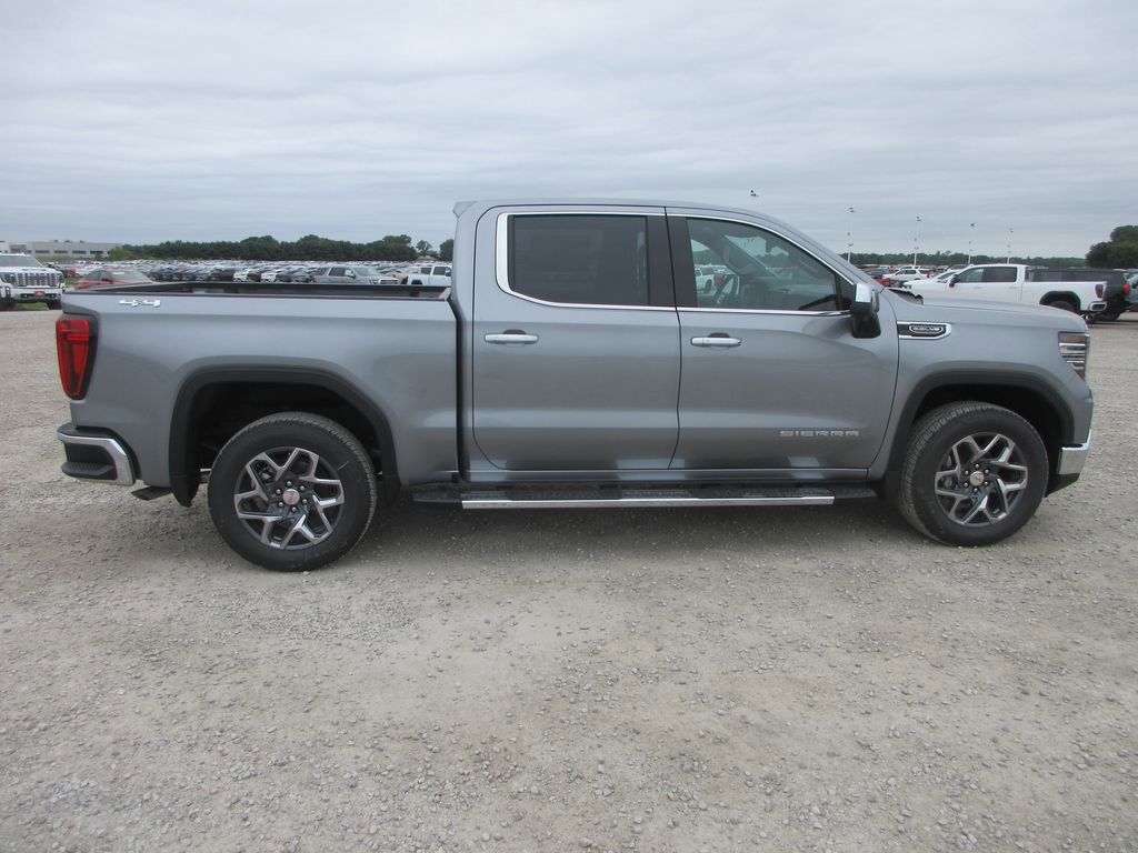 New 2026 GMC Sierra 1500 SLT w/ SLT Premium Package AWD/4WD image 3